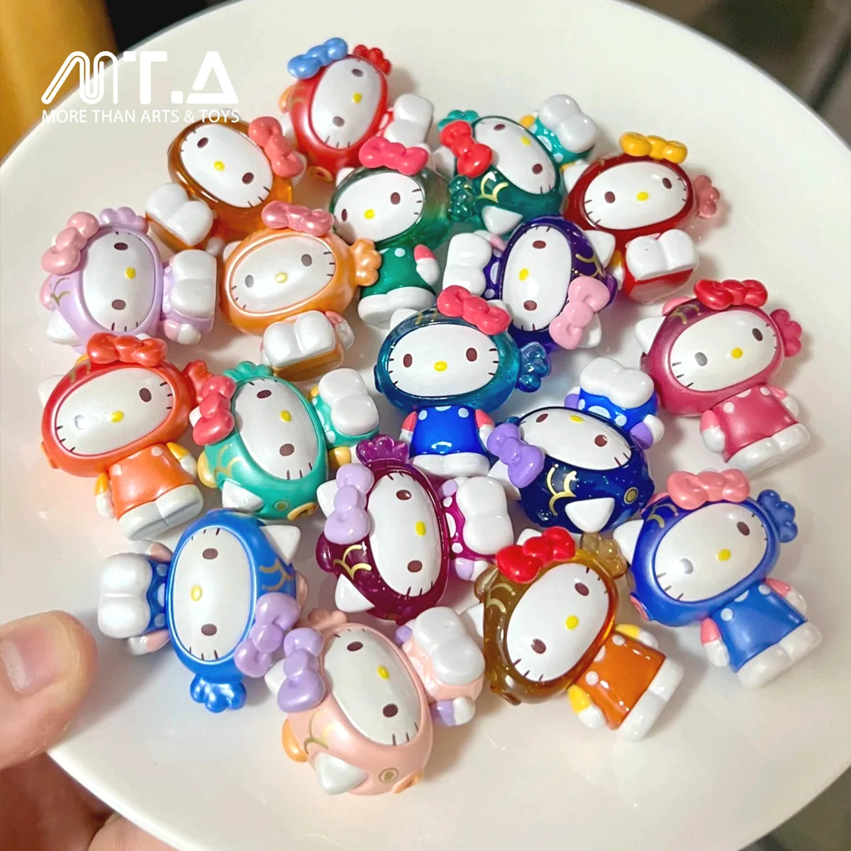 Hello Kitty Lucky Koi Series Moetch Bean Blind Bag