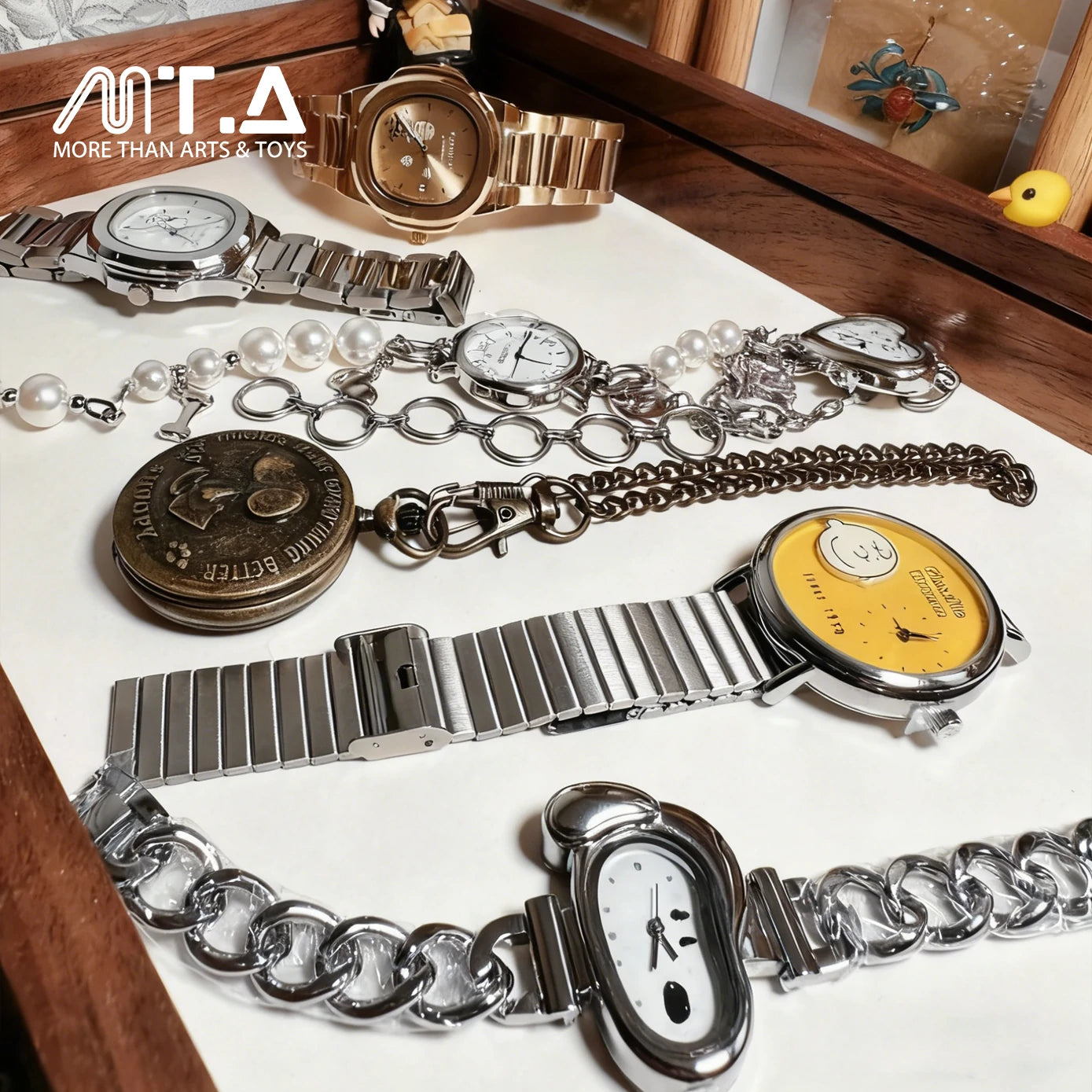 Peanuts Snoopy & Friends Series Watch Blind Box